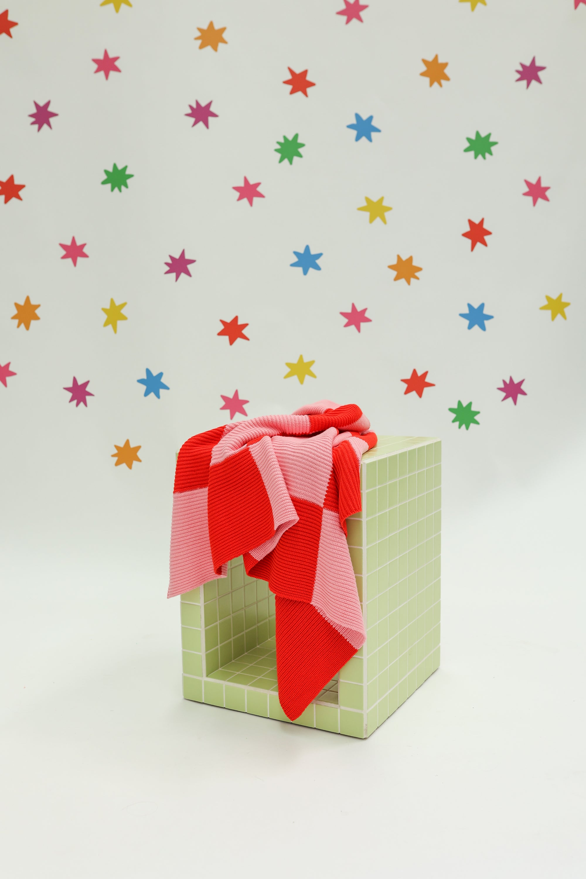 ★ PRE ORDER ★ Sunday Blanket - Pink + Red