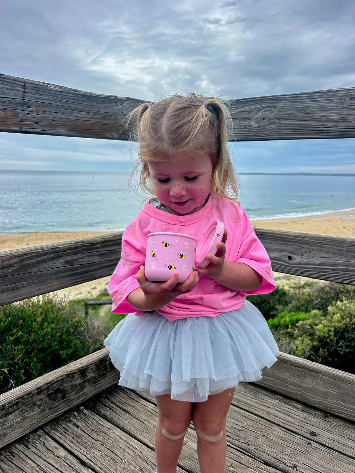 Bumble, BB Snack Pot