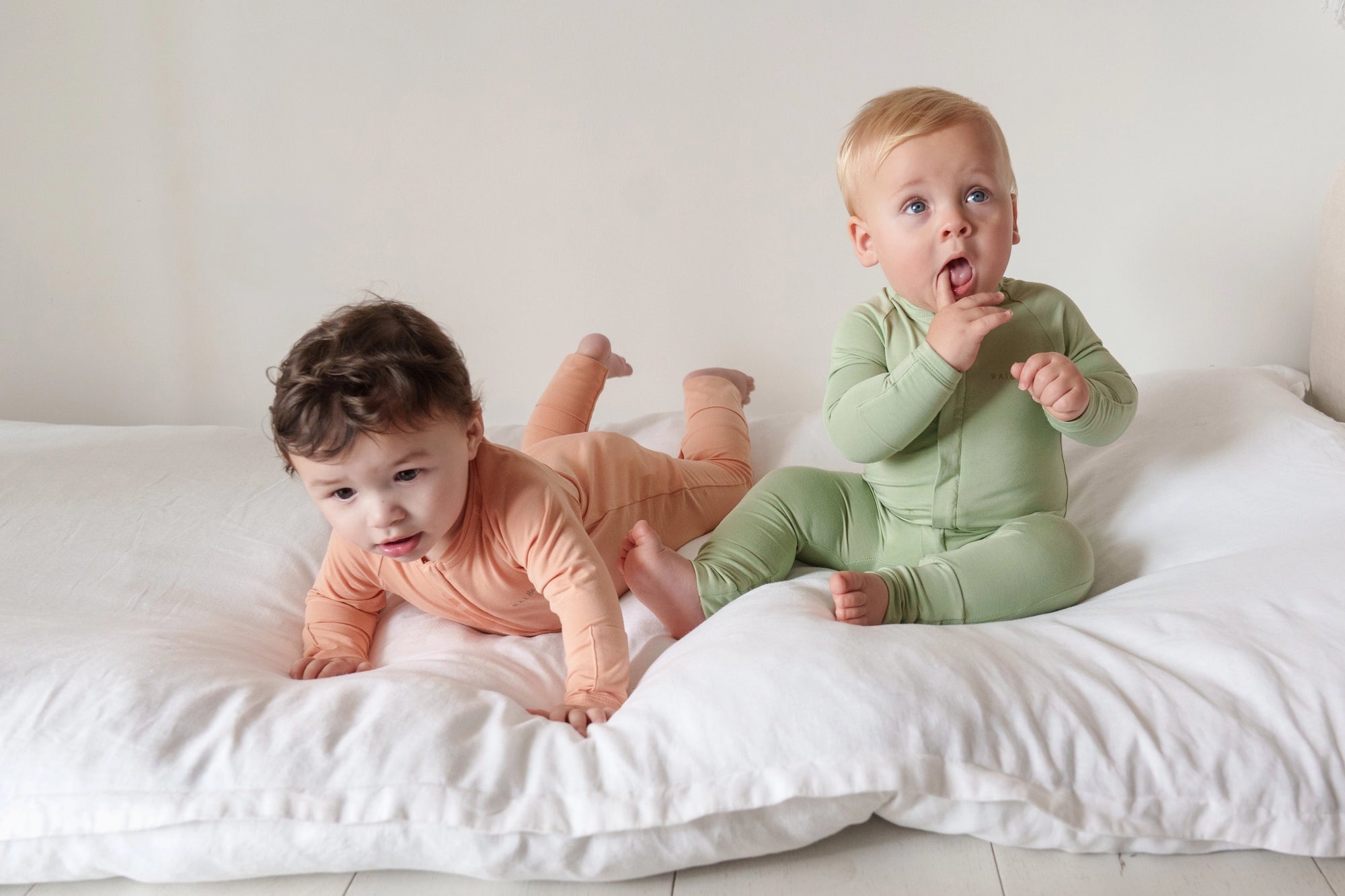 Lightweight Bamboo Onesie - Apricot