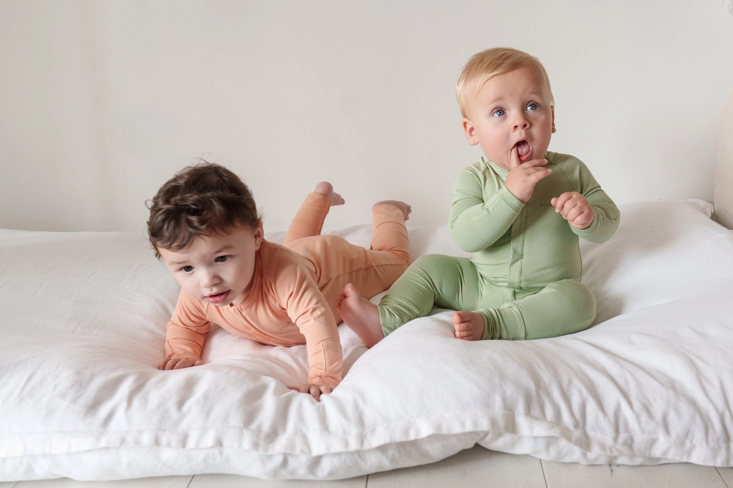 Lightweight Bamboo Onesie - Apricot