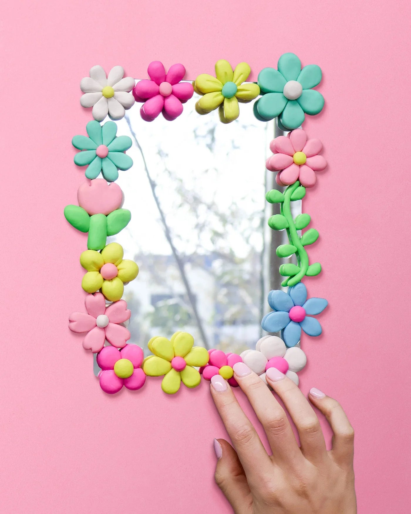 Decorate your own mirror - DIY mirror kit