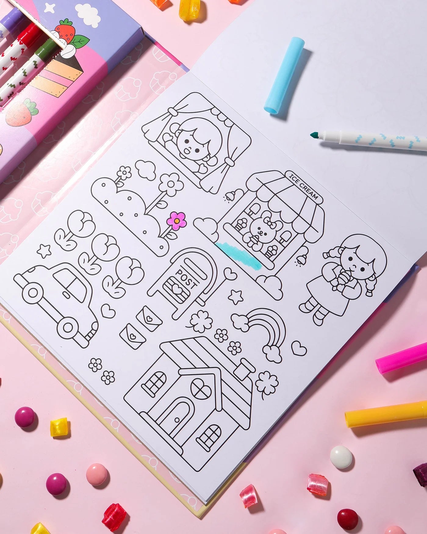 Kawaii Club Colouring Kit