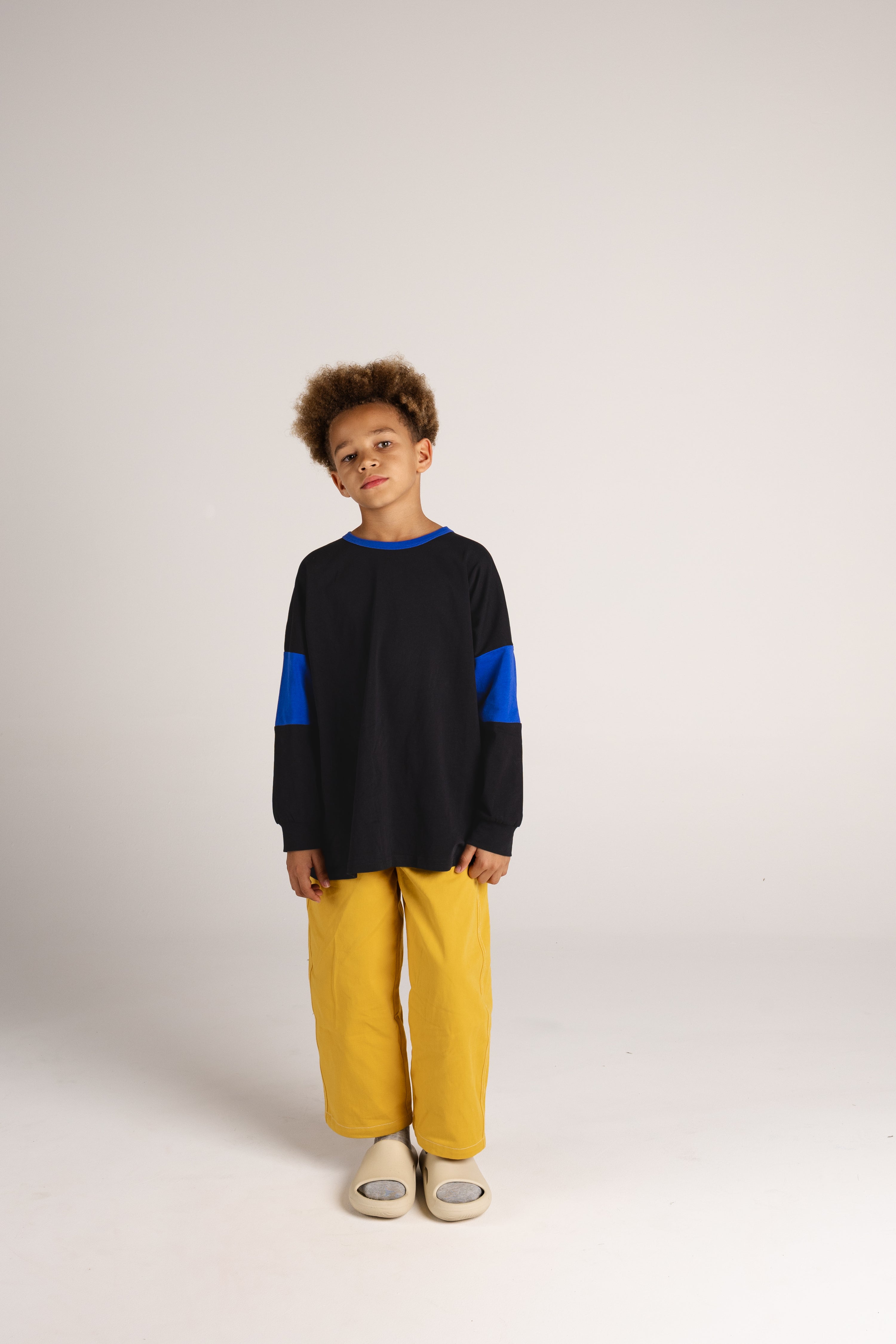 The Two Tone Long Sleeve Tee - Black/Blue