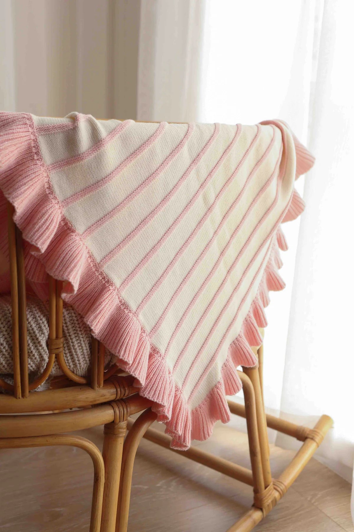 Raised Stripe Frill Blanket - Sweatpea