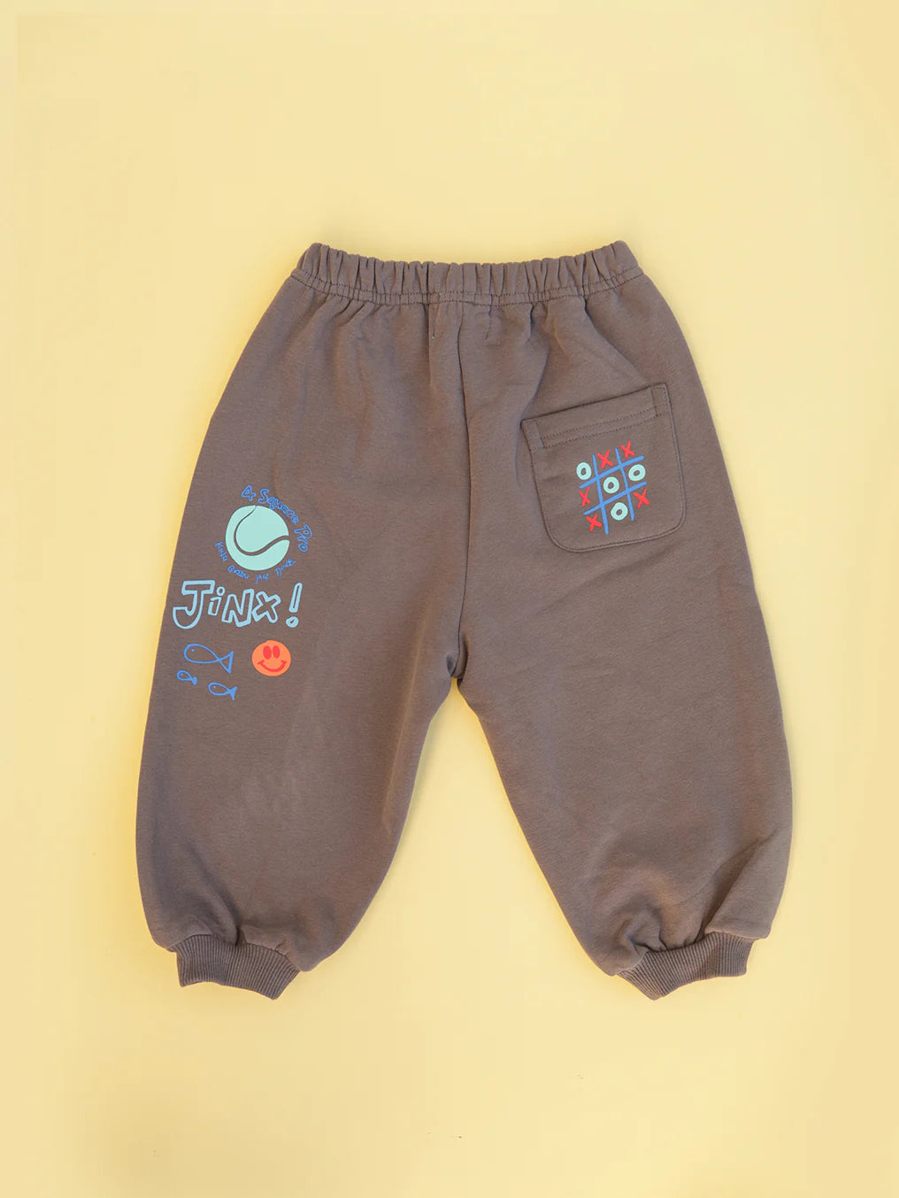 Tracky Dacks - Blackboard