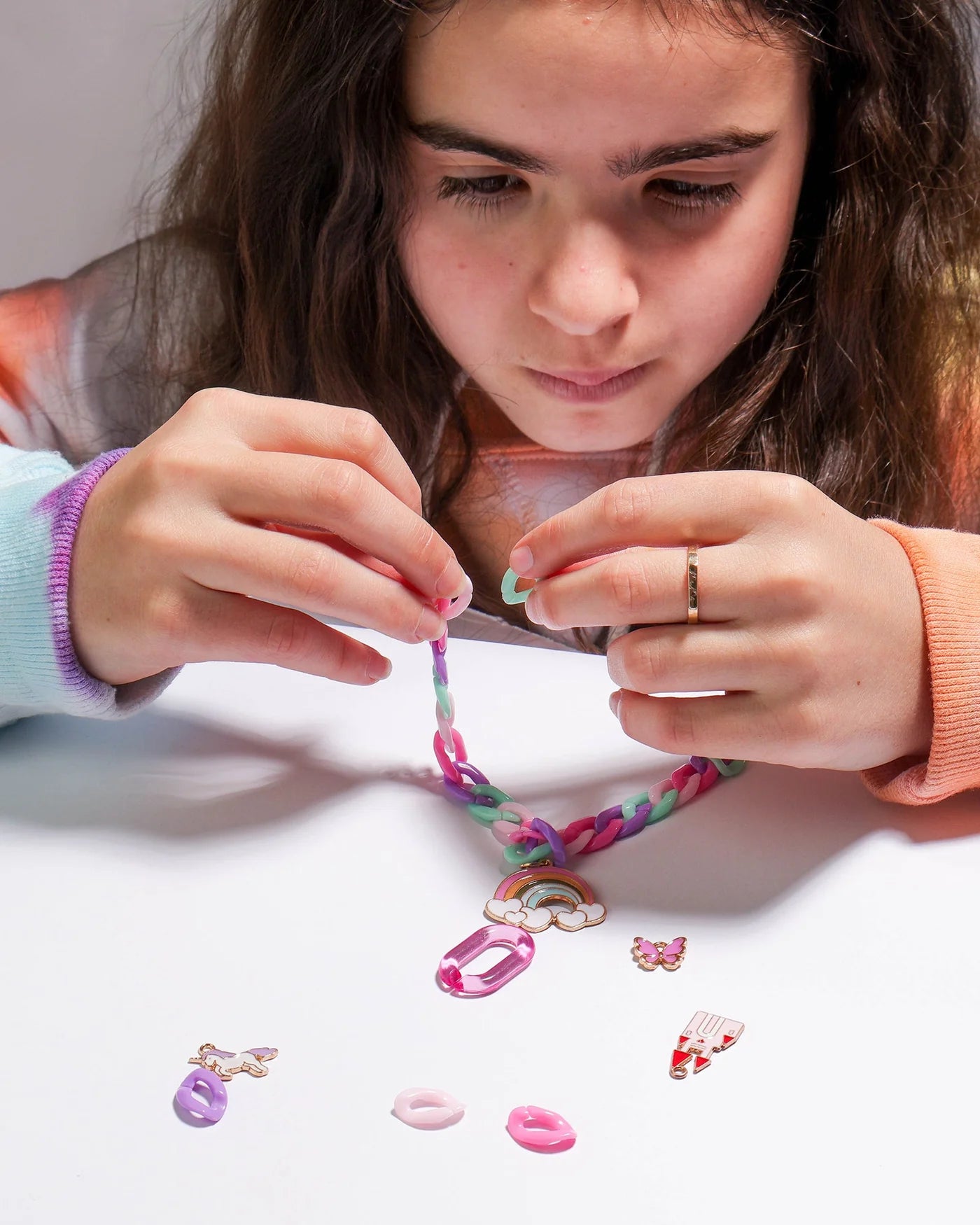 Decorate your own chunky bracelets