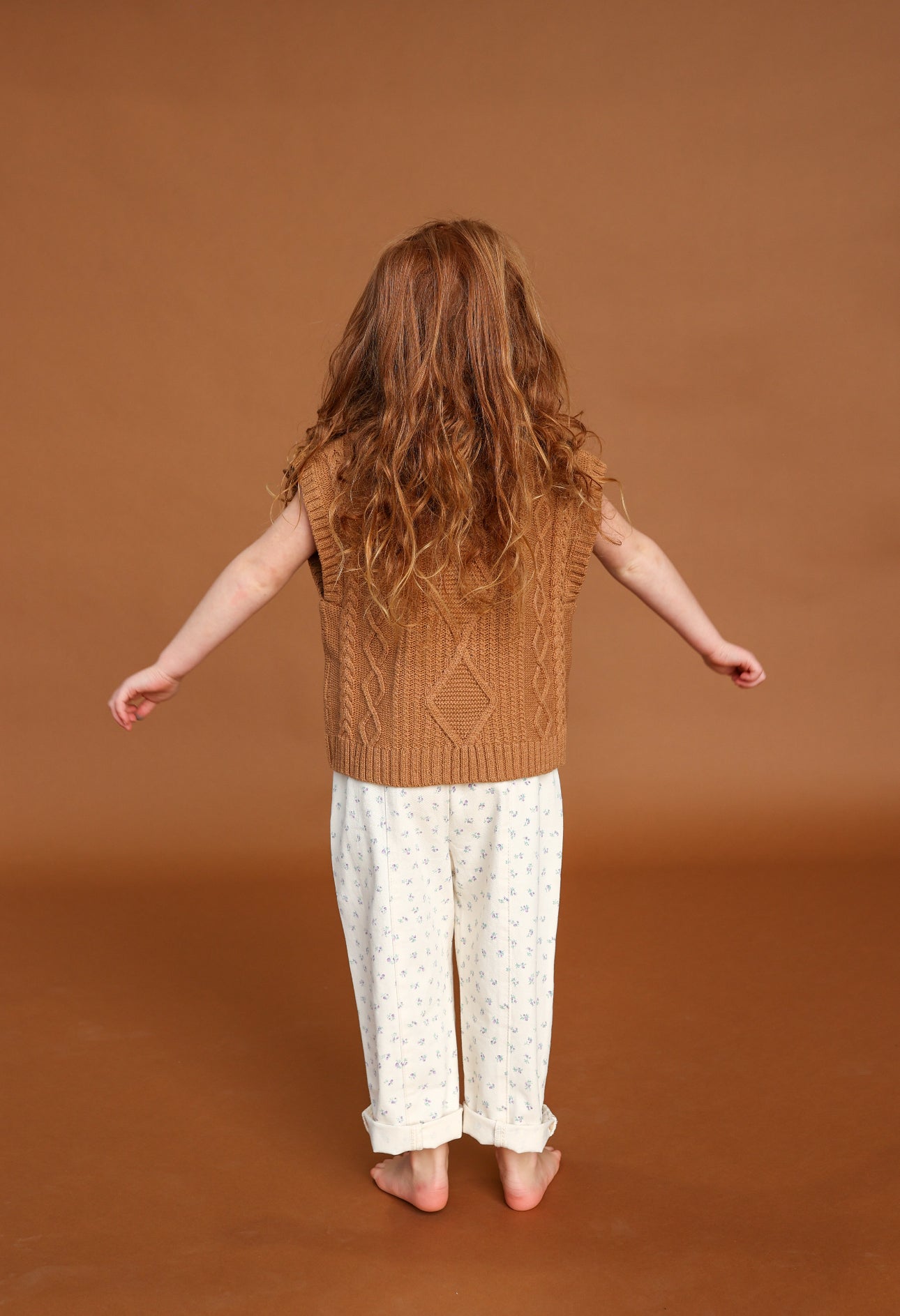 Chunky Cable Knit Vest - Toast