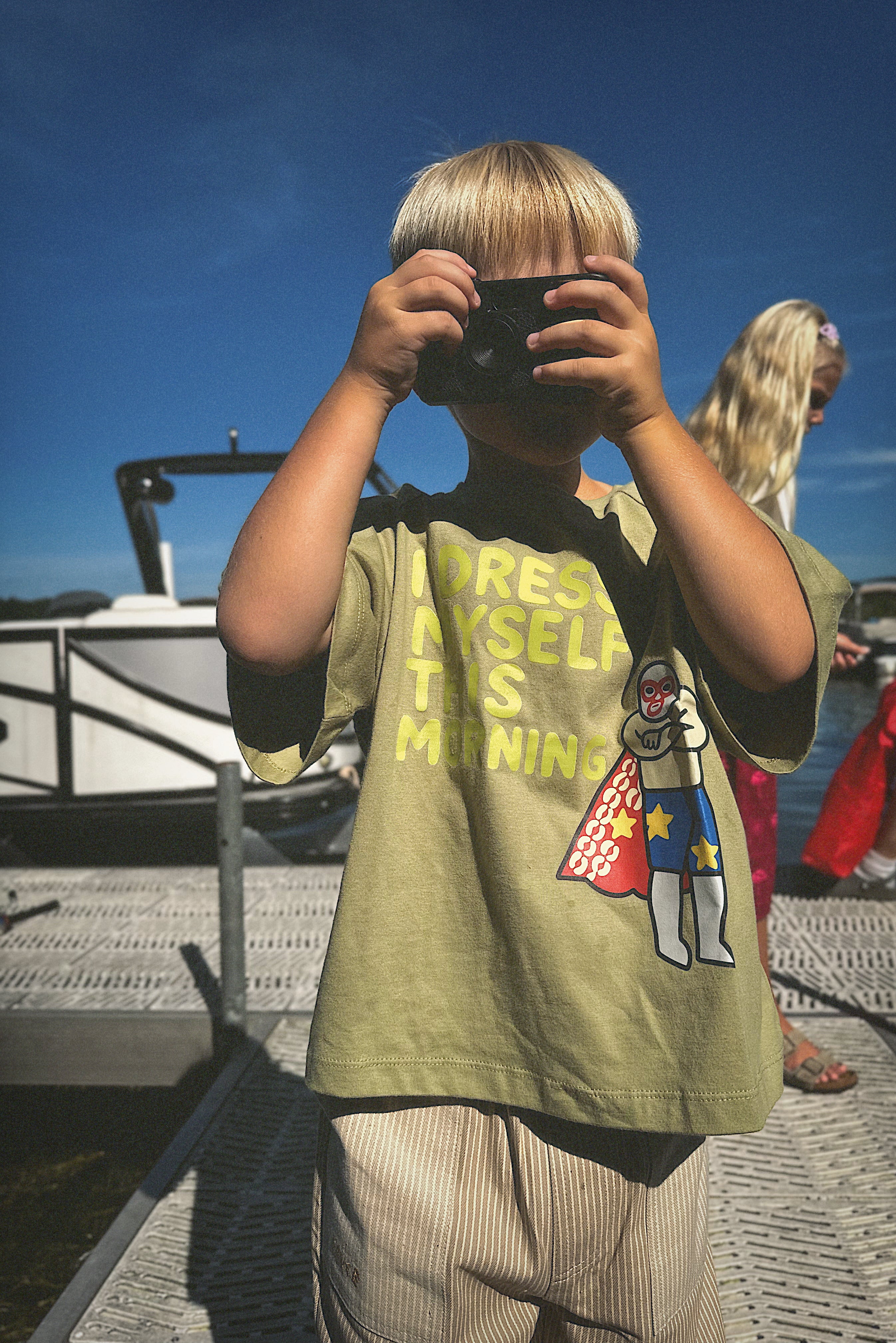 Dressed Myself tee - Olive