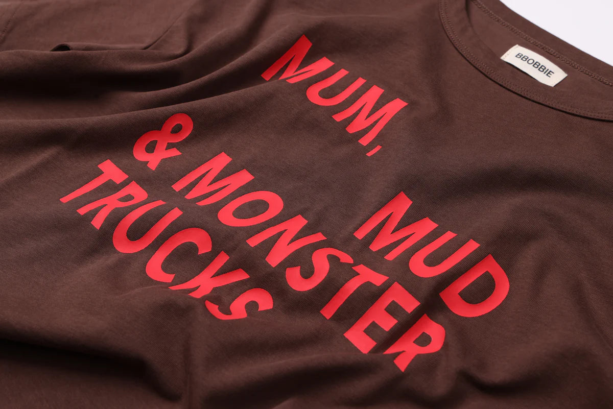 MMM tee in brown/red