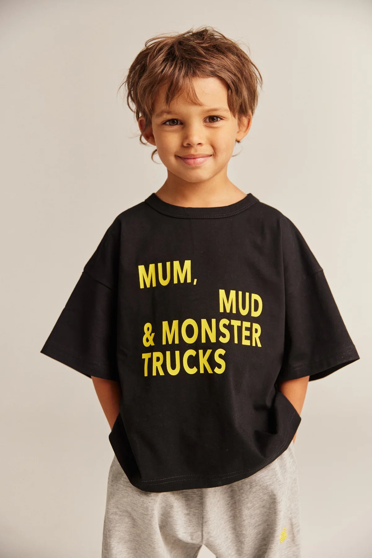 MMM tee in black/yellow