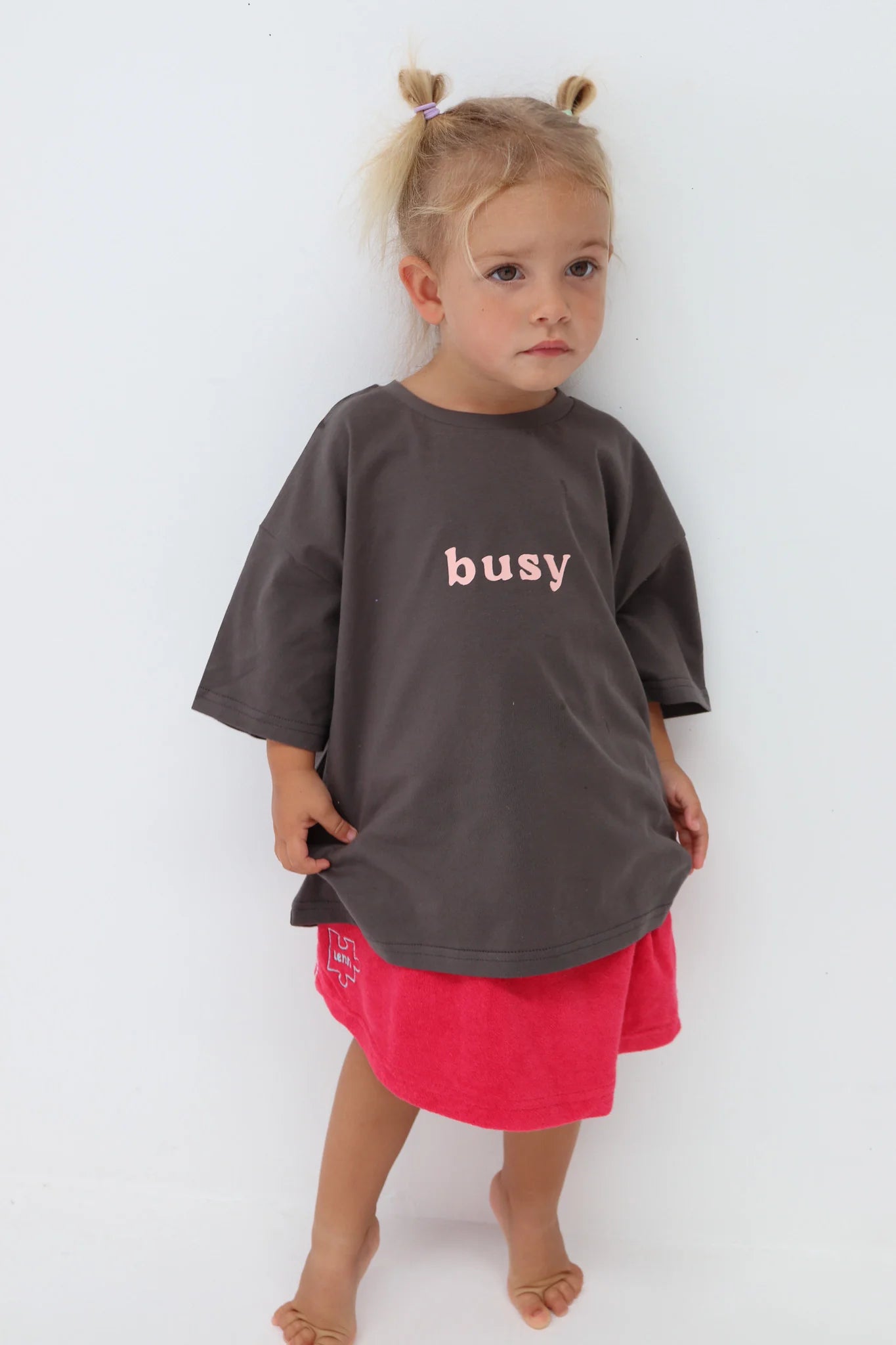 Busy Tee - Charcoal Pink