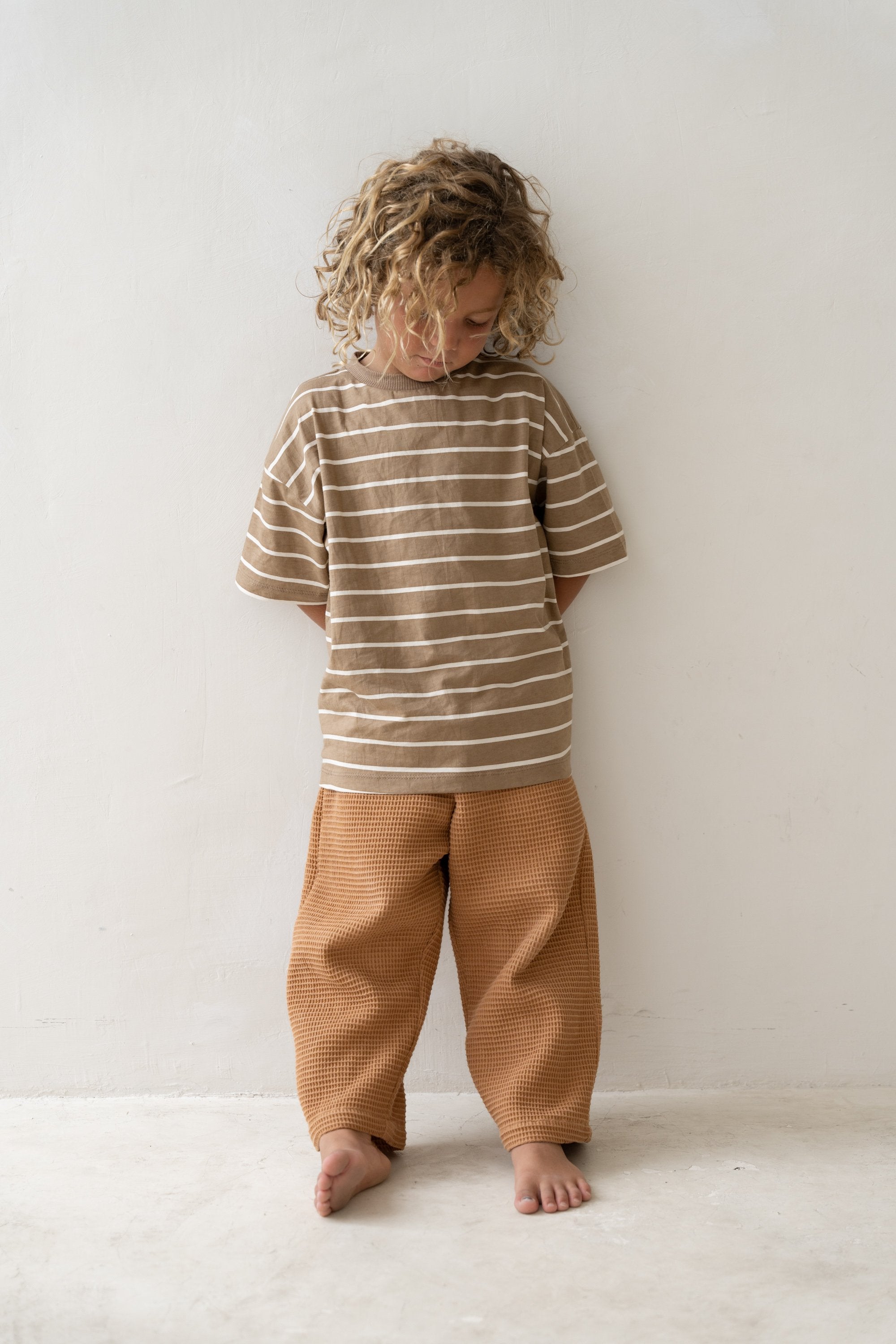 Illoura ~ Basic Tee | Cocoa Stripe
