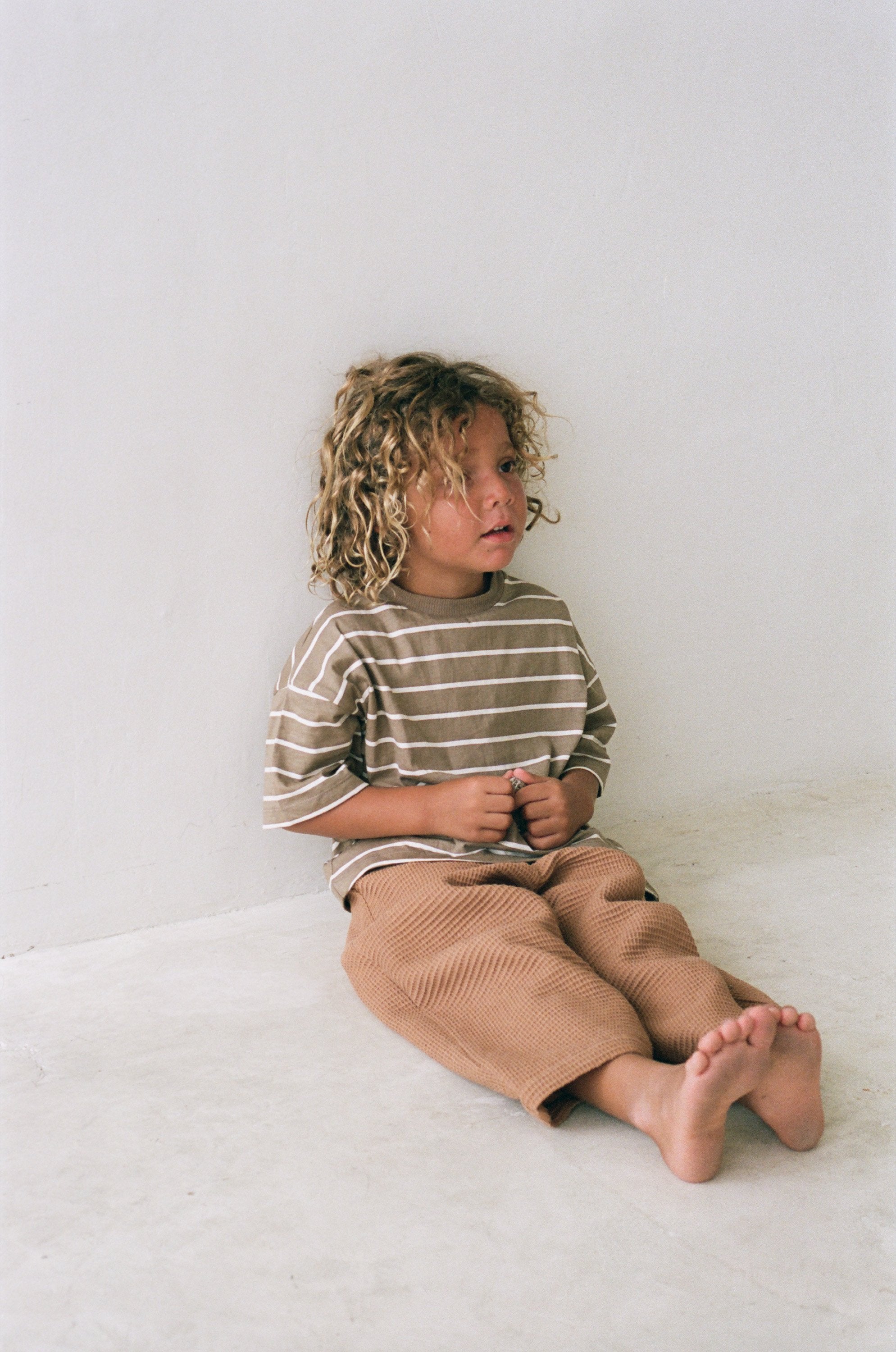 Illoura ~ Basic Tee | Cocoa Stripe