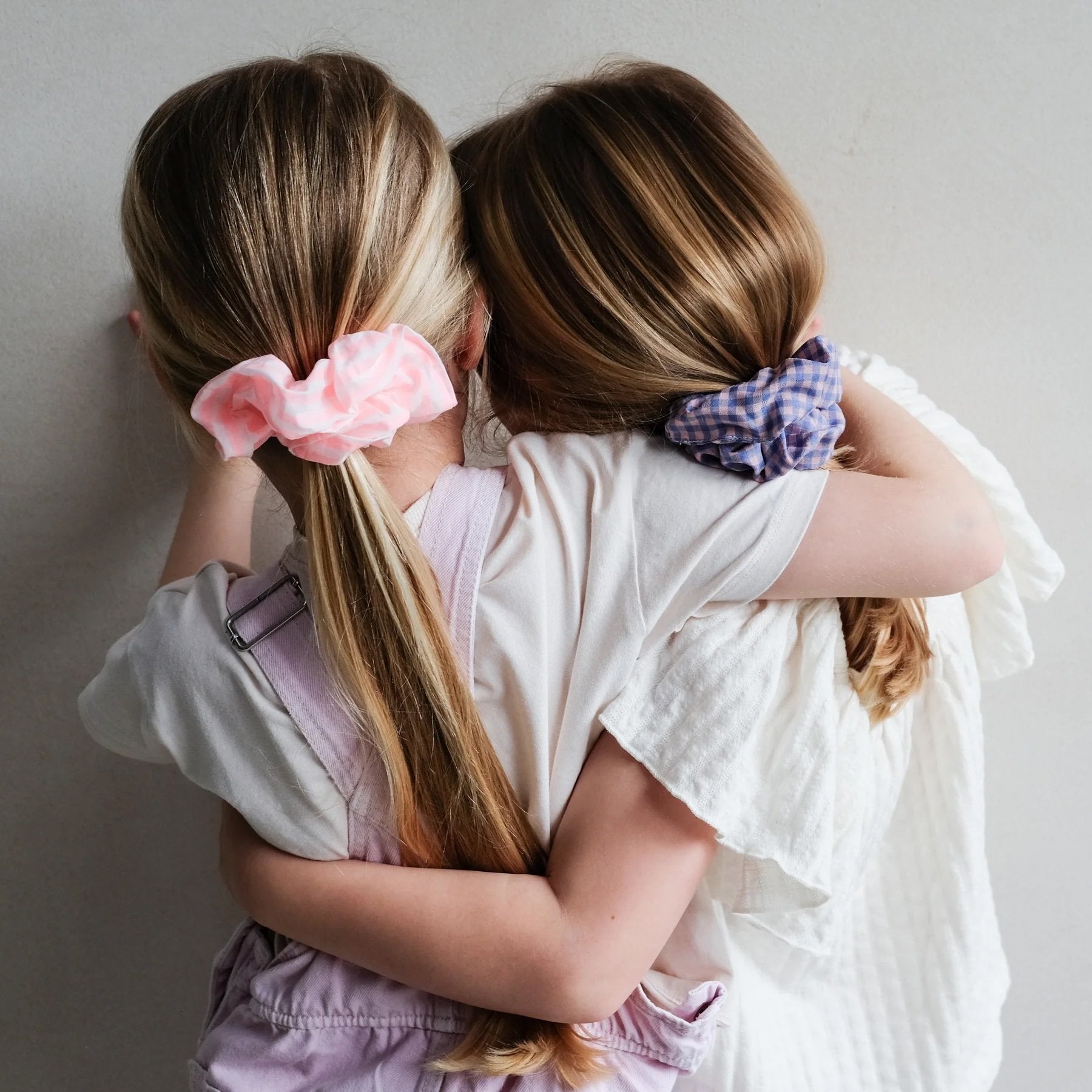 Mimi & Lula ~ Giant checked scrunchie