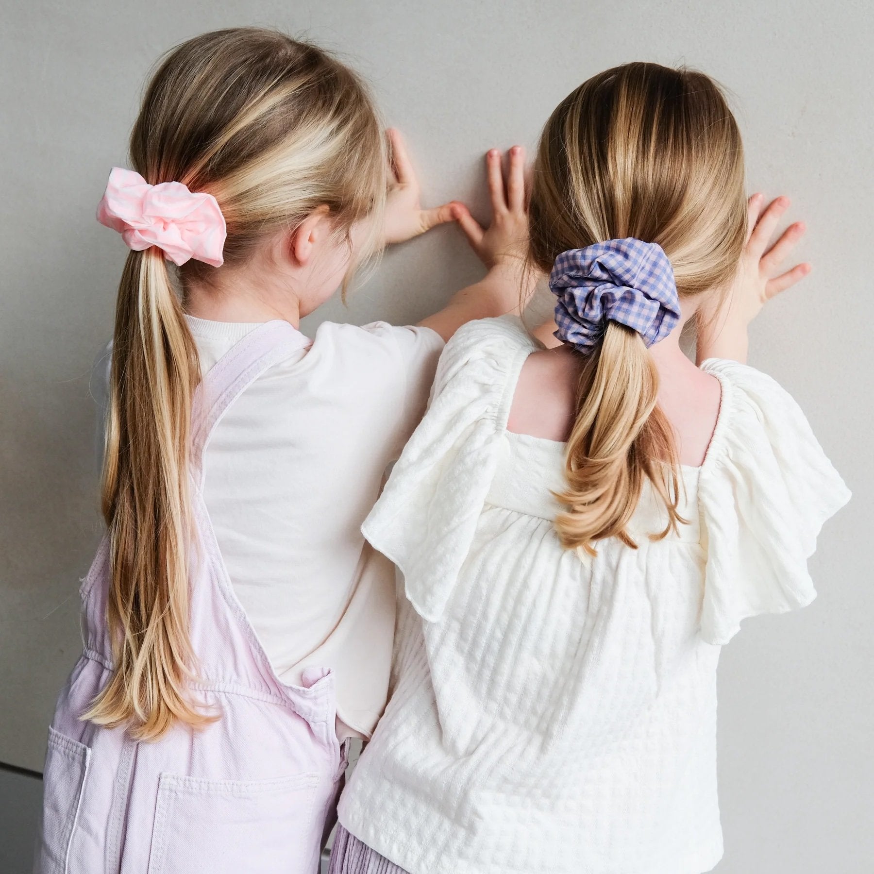 Mimi & Lula ~ Giant checked scrunchie