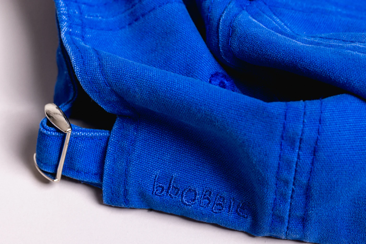 BBOBBIE ~ Thinking Cap Blue