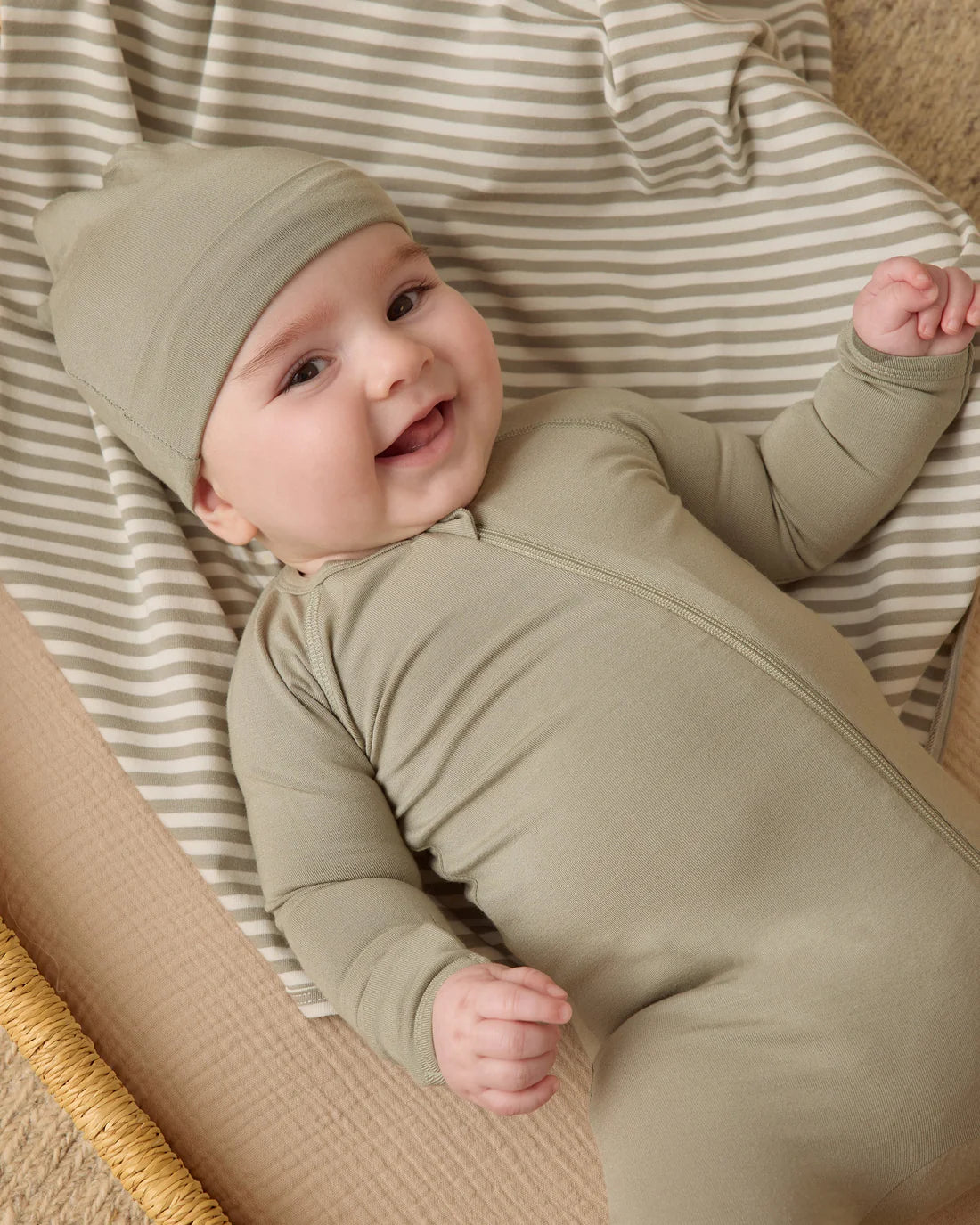 Swaddle - Fern Stripe