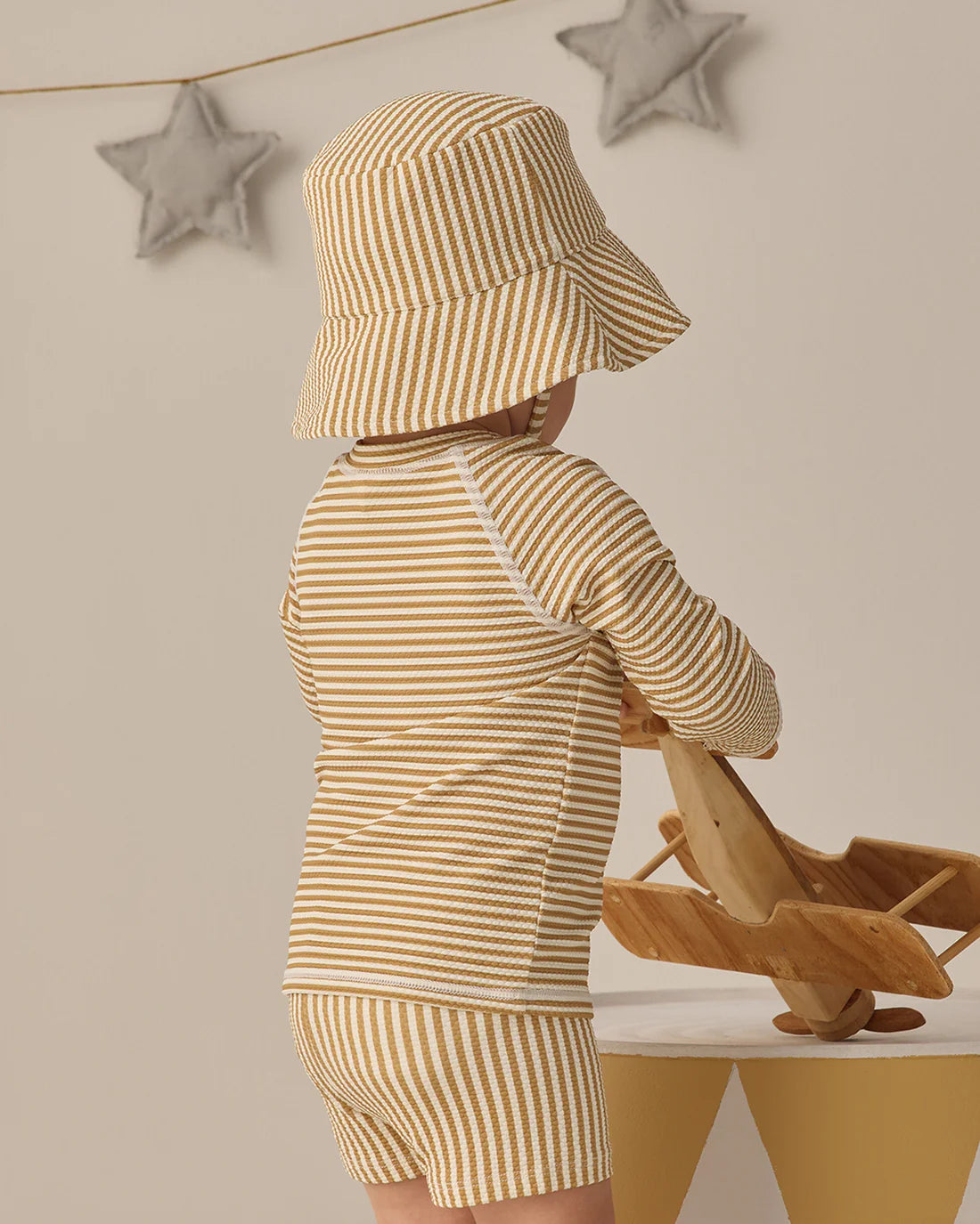 Finn Rashguard + Short Set Honey Stripe Small