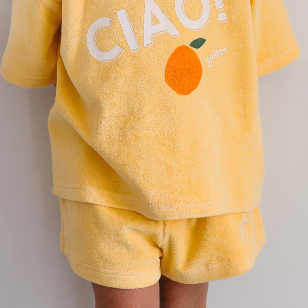 Golden Essentials Shorts Golden Cream